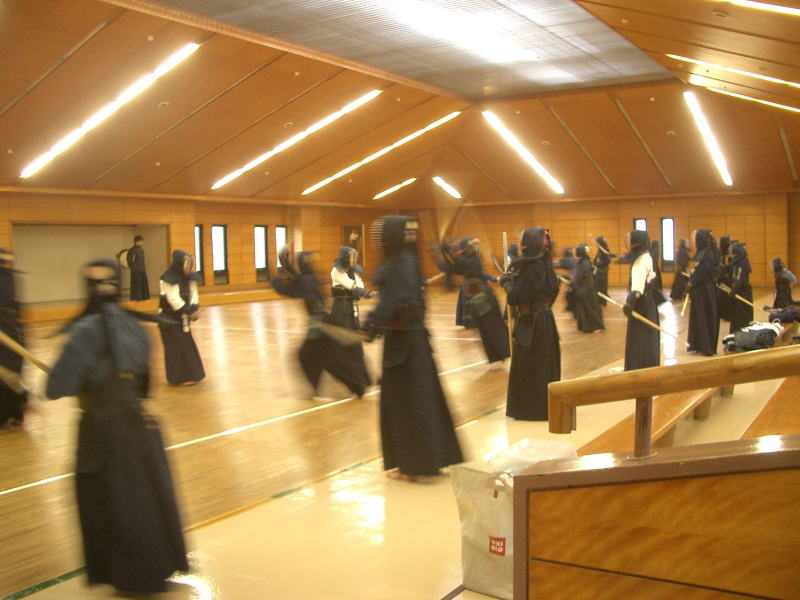 西九州大学 佐賀短期大学剣道部春季合宿 福岡たかまろ活動報告