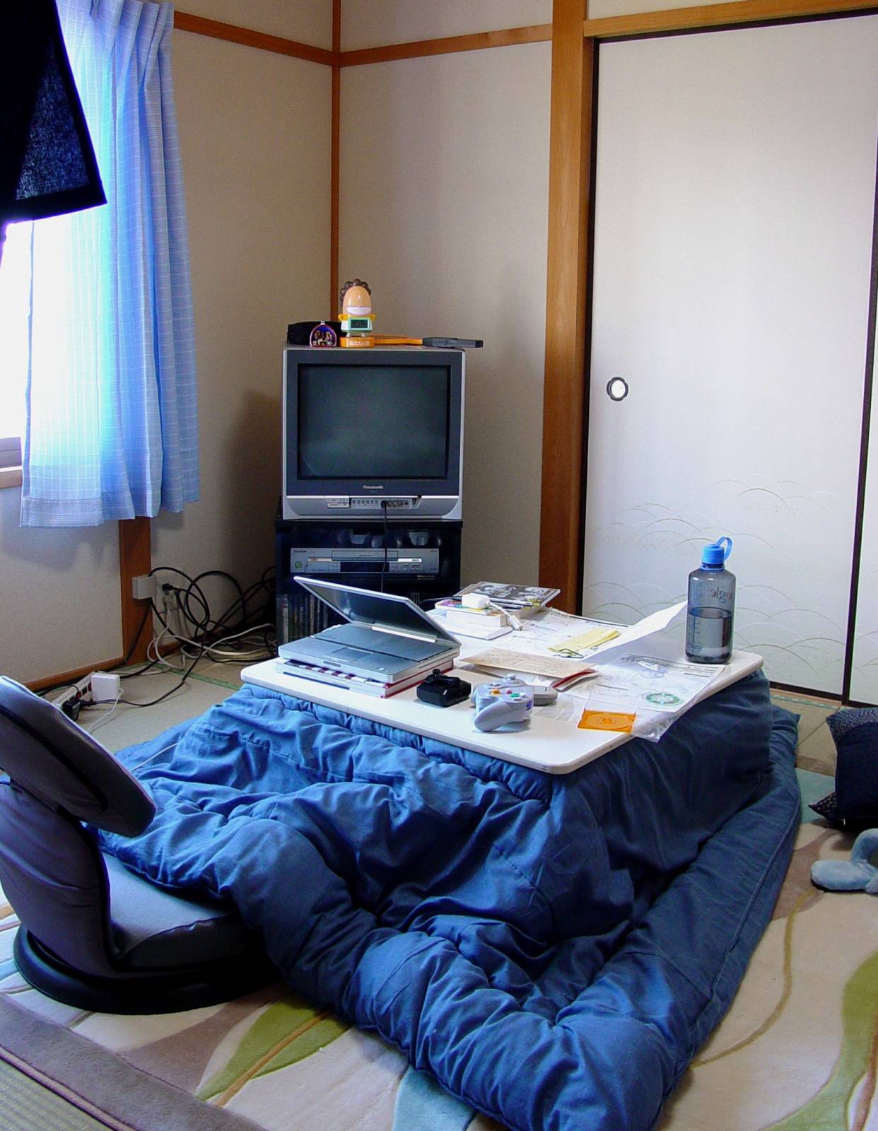 なぶる という言葉に 嬲る と 嫐る の2パターンあることに心の底から感動 高野京介ブログ なぶる という言葉に 嬲る と 嫐る の2パターンあることに心の底から感動 高野京介ブログ