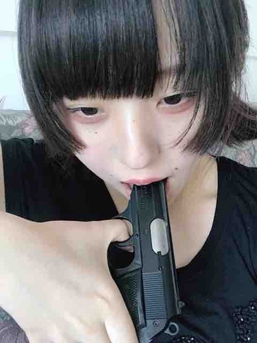 「夏が来たぞ!風紀を乱せ!」と学校の先生がツイートしてた