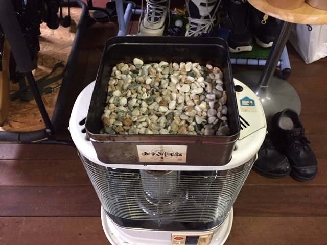 石油ストーブで石焼き芋を焼く Tanchanのバイク日記