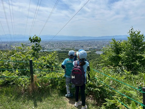 LINE_ALBUM_2026531 二上山ハイキング_260605_3