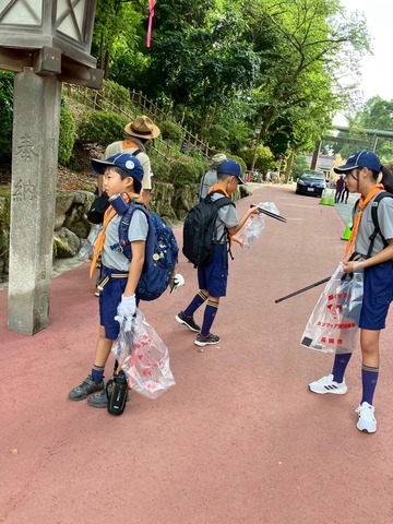 LINE_ALBUM_20250803清掃活動とハイキングの準備_250808_50