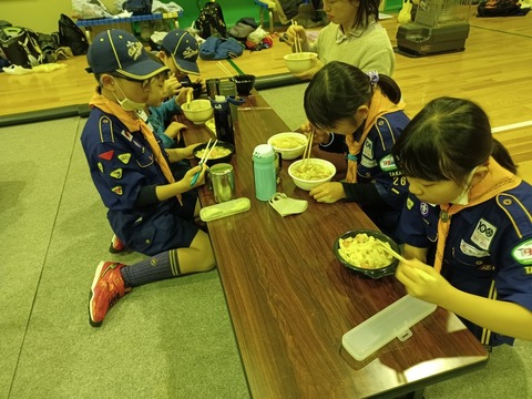 LINE_ALBUM_2022.1.9　スキー準備＆うどん作り_220111_41