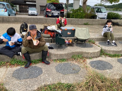 LINE_ALBUM_釣り隊集会_241020_9