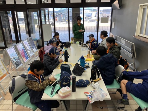 LINE_ALBUM_20241124  電車に乗って_241126_89