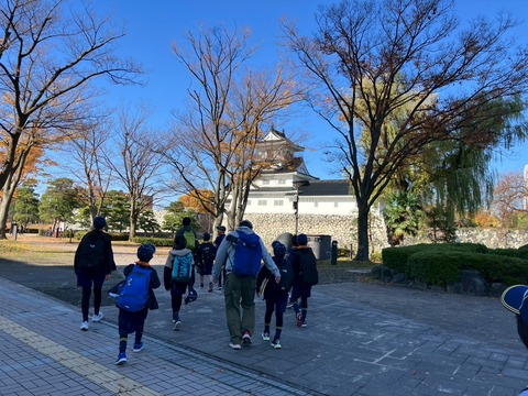 LINE_ALBUM_20251122星空観察（富山市科学博物館）_スタンツ準備（城址公園）_251201_90
