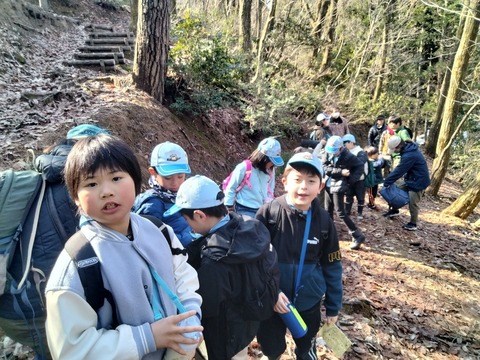 LINE_ALBUM_2025320 おわかれ隊集会_250325_53