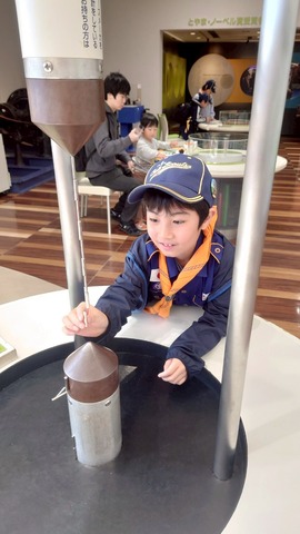 LINE_ALBUM_20251122星空観察（富山市科学博物館）_スタンツ準備（城址公園）_251201_68