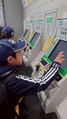 LINE_ALBUM_20251122星空観察（富山市科学博物館）_スタンツ準備（城址公園）_251201_79