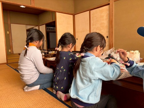 LINE_ALBUM_20251115 リボン+クリスマスリース作り_251122_37