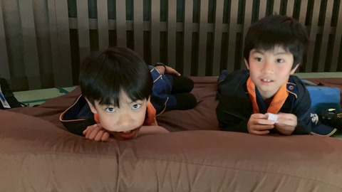 LINE_ALBUM_20251122星空観察（富山市科学博物館）_スタンツ準備（城址公園）_251201_31