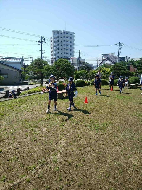 [高岡11団] 6月第1回カブ隊集会「市内ハイキング」