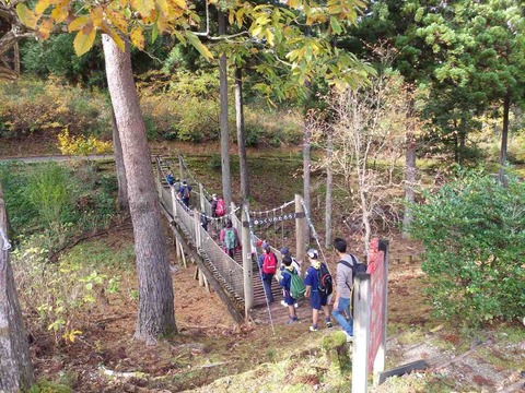 [高岡11団] 11月第1回カブ隊集会「頼成の森ハイキング」