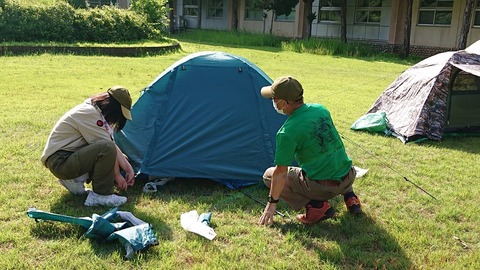 C5360530-8101-4CDE-AAF6-FF9CE3BFFCE3