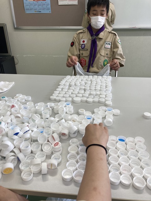 168FF442-5BCF-486F-8C10-4BB4E8364B63