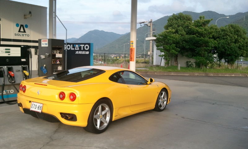 フェラーリ納車 V S Chatz Japan Blog フェラーリ納車 V S Chatz Japan Blog