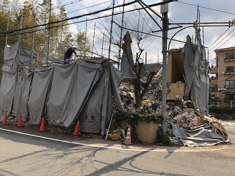 壊している1_0393