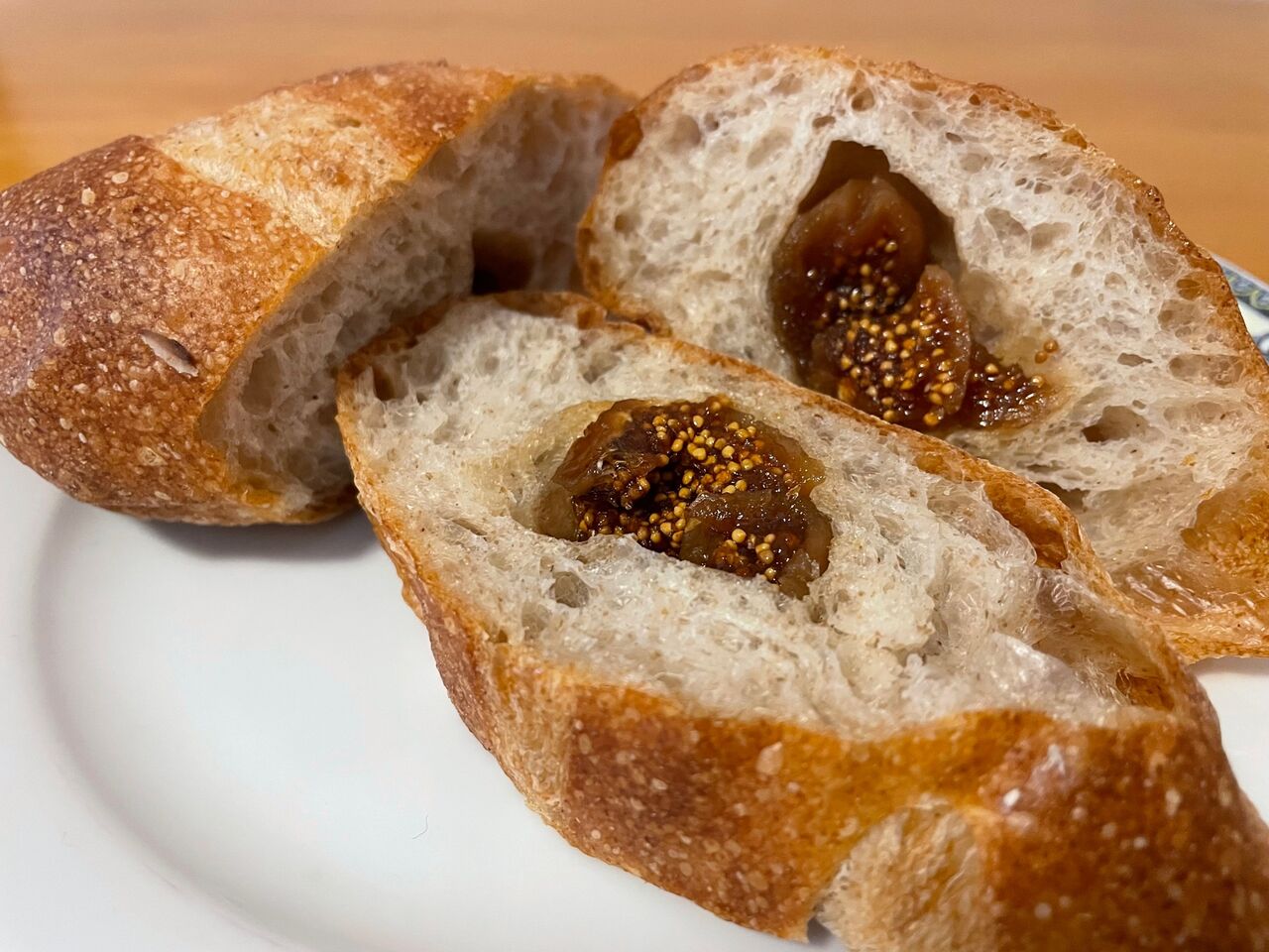 宝塚市 パン】ハード系パンの美味しさが印象的＆コスパも良すぎる魅力