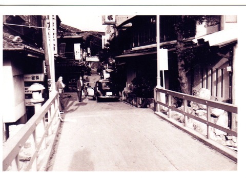 2010セピア島家03