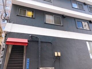 入口