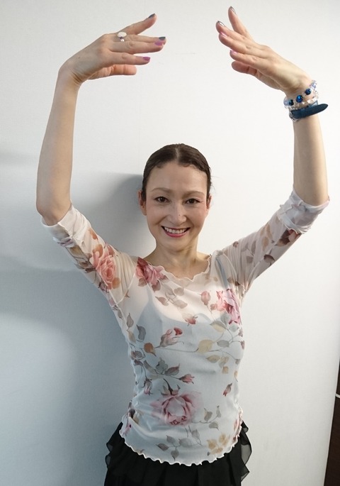 バレエスタジオリーベDSC_トリミング
