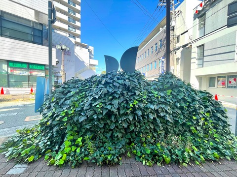 ユニベール東側