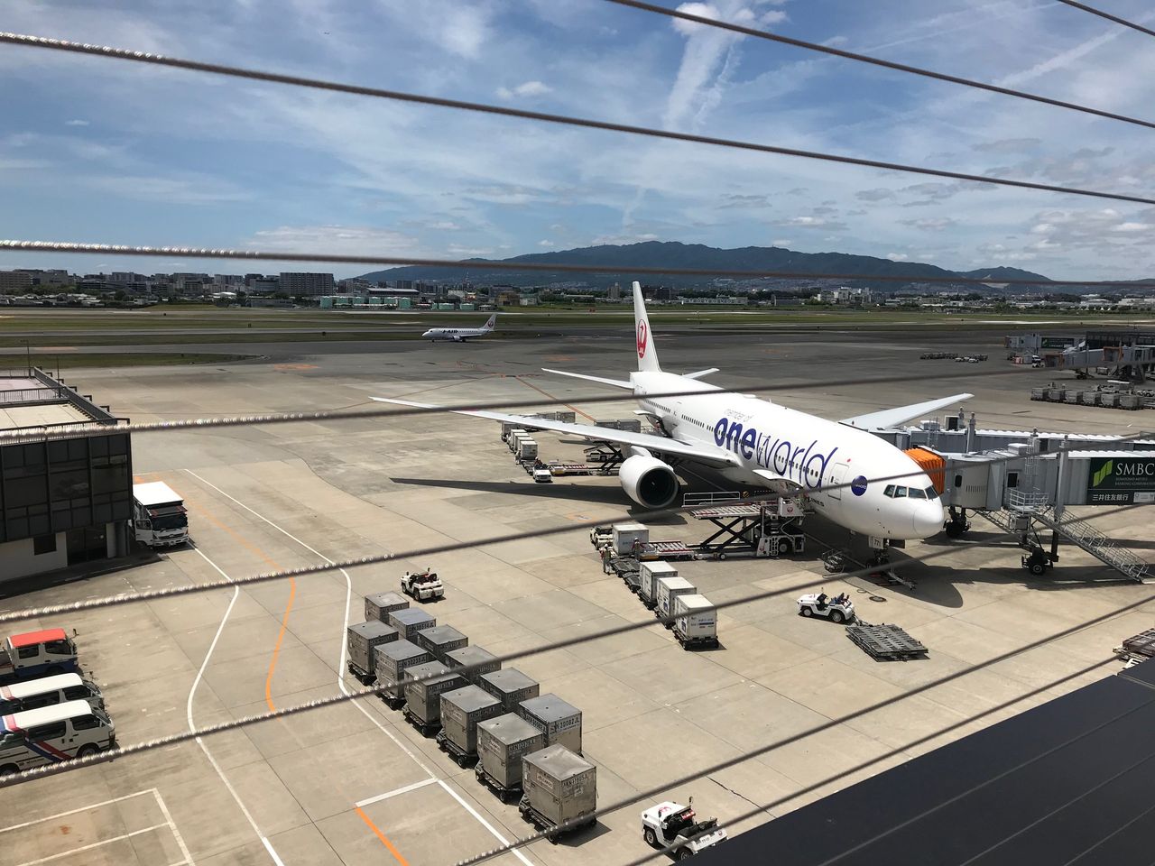 リニューアルした大阪国際空港 伊丹空港に降車レーンと送迎スペースができていた 宝塚暮らしをもっと楽しもう 情報誌comipa