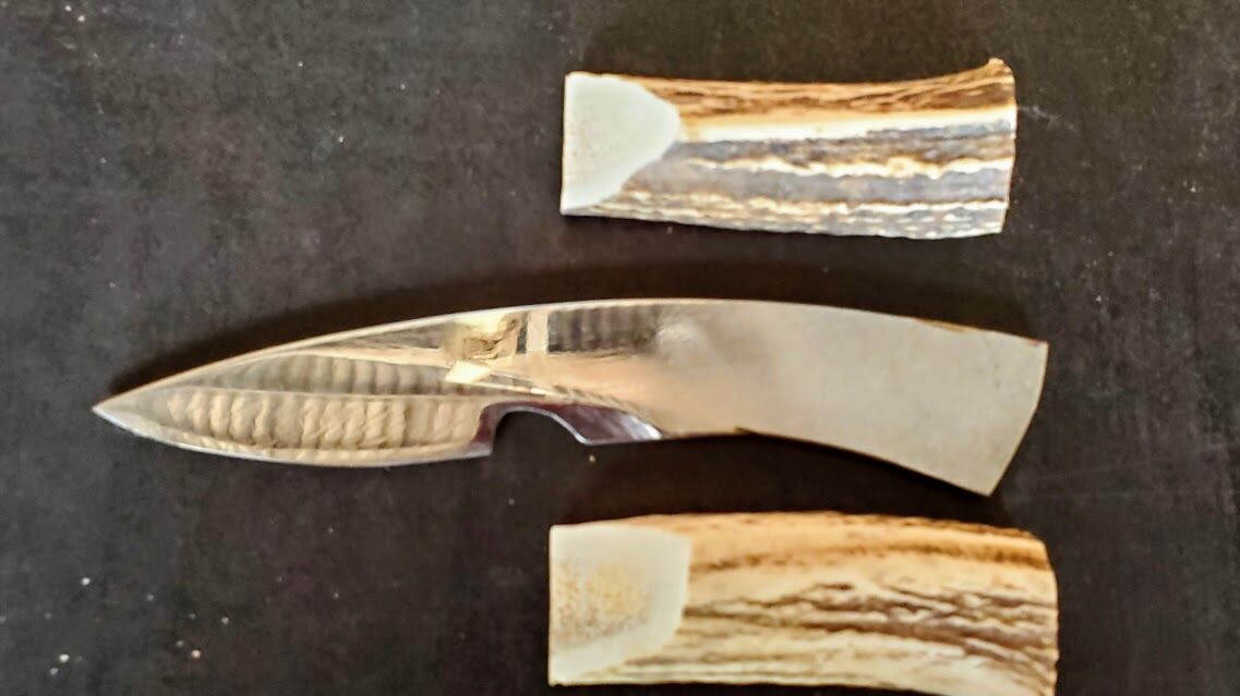 鹿の角をナイフにしました Debusキャンプ ゆるゆる自作キャンパー