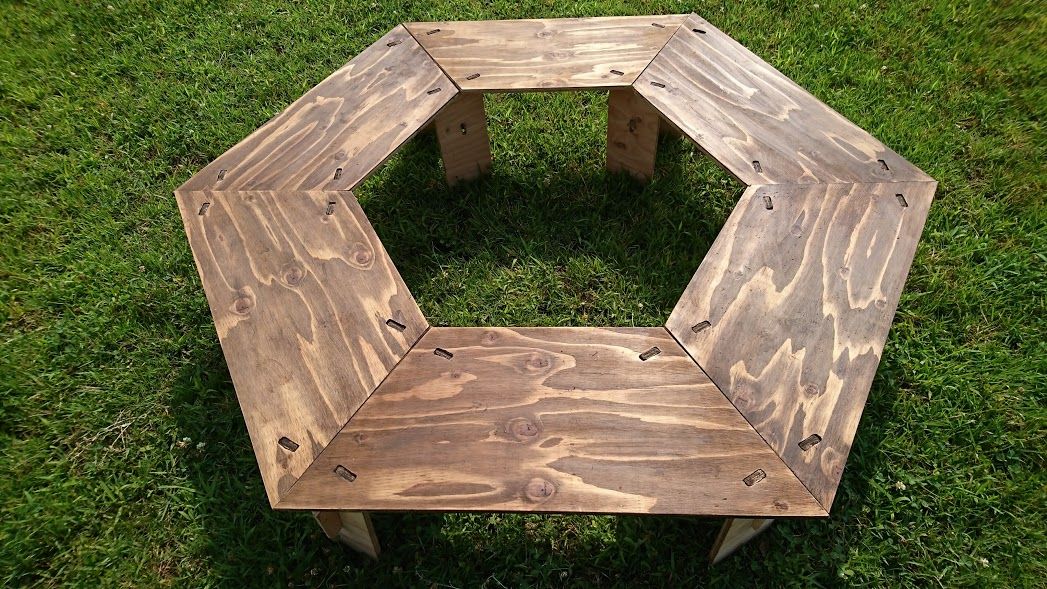 合板1枚1,000円で作るヘキサテーブル（囲炉裏テーブル） DEBUSキャンプ（ゆるゆる自作キャンパー）
