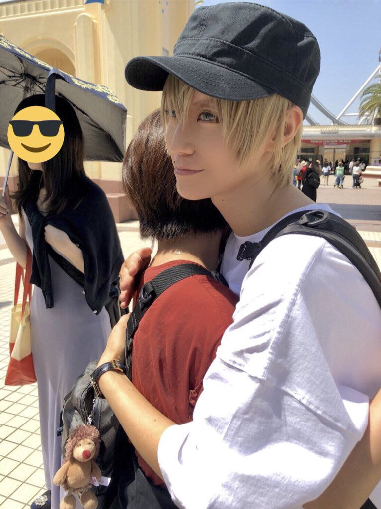 Twitter民 コナンの安室のコスプレしたらめっちゃ女子に囲まれてやばいｗｗ ワールドニュース集め