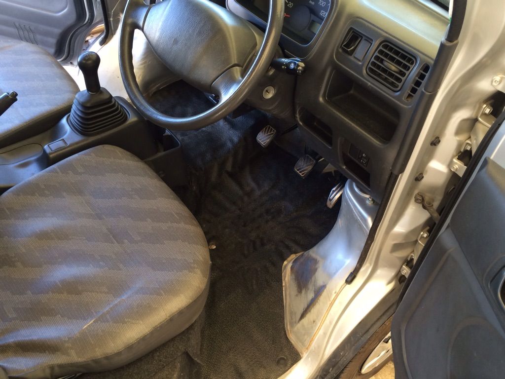 軽トラ クラウンの車検仕上げ タカセ自販 仕事の流儀