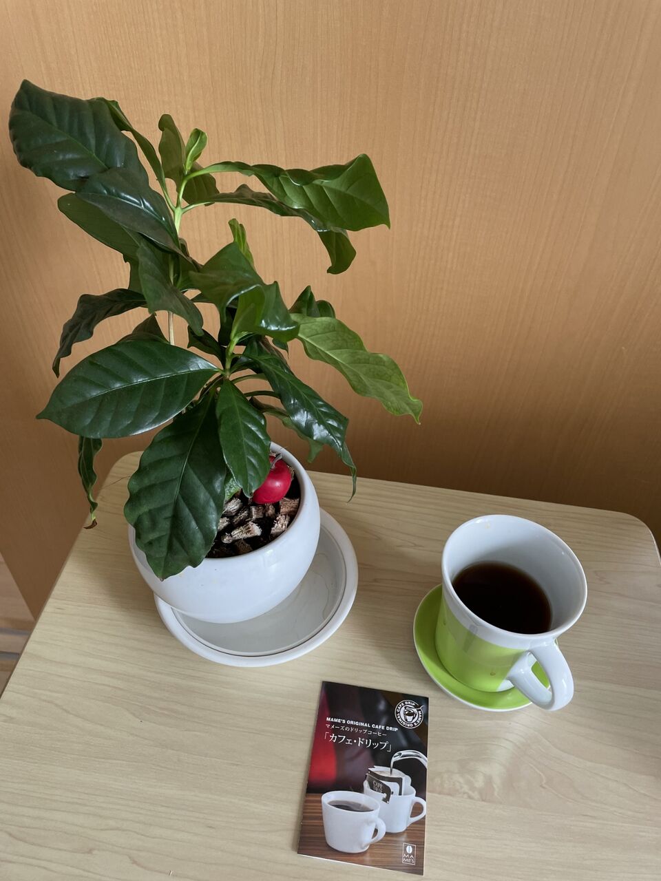 一杯のコーヒー Takatamo80 一杯のコーヒー Takatamo80