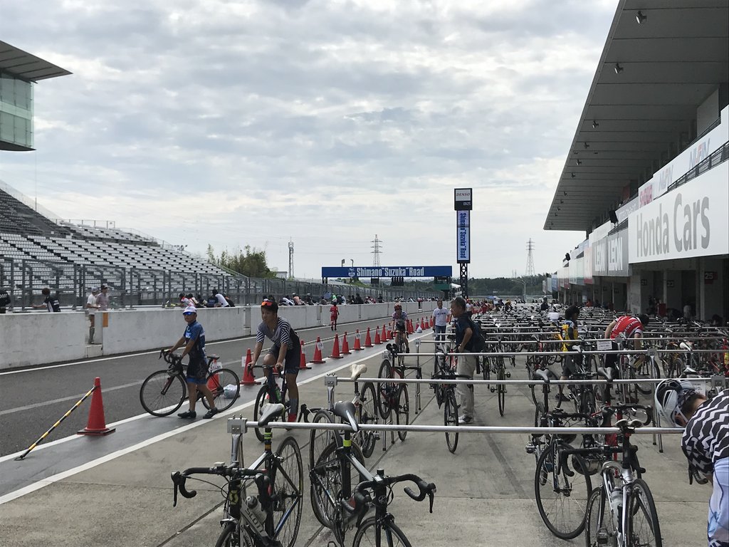 シマノ鈴鹿ロードレース19 レポート ロードレーサーでいこう シマノ鈴鹿ロードレース19 レポート ロードレーサーでいこう
