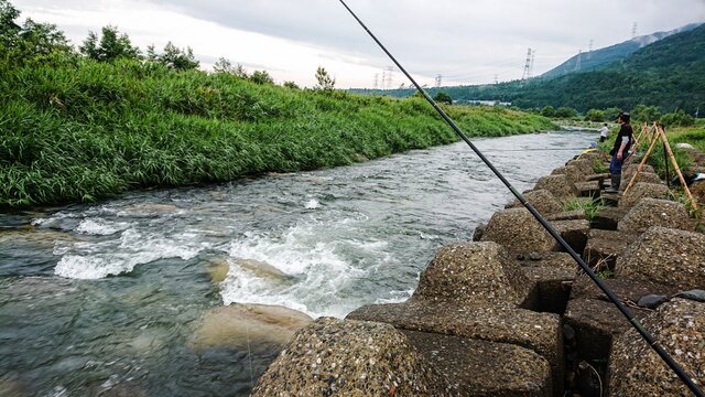 小鮎釣り 愛知川21 06 釣りにつられて