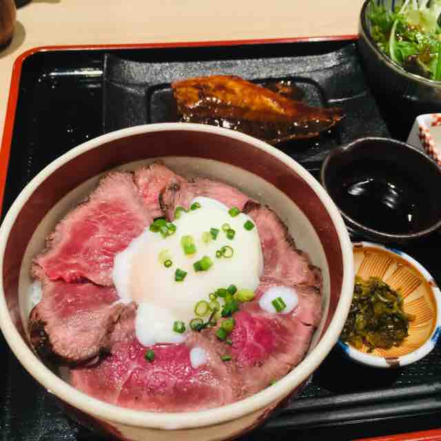 またまた凄いランチを発見 私が全メニュ制覇を目指すお店はこちら 赤坂阿吽 本店 アカサカアウン 赤坂見附 資格ゲッターが行く