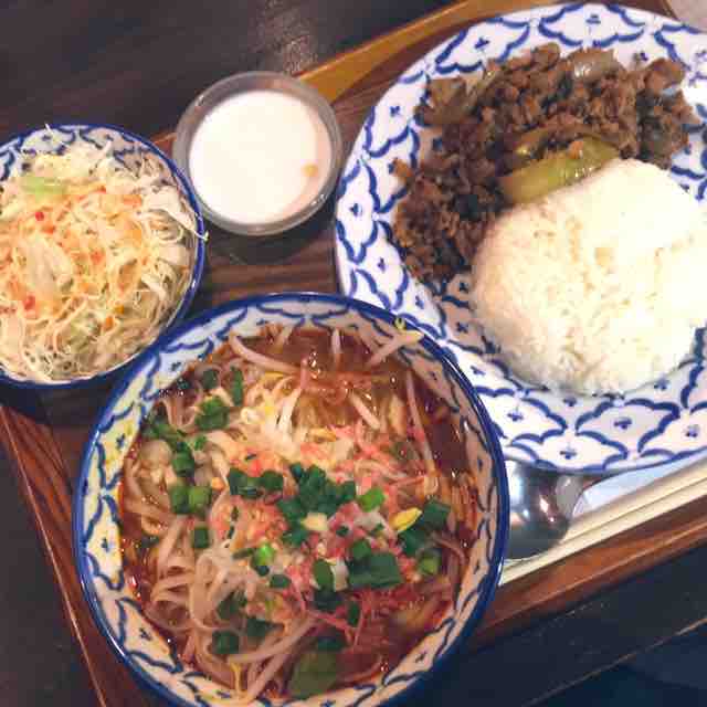 ランチセットのお値段はややお高めだけど諸々勘案するとプラマイプラスのいいお店 バンコクガーデン 新宿 資格ゲッターが行く ランチセットのお値段はややお高めだけど諸々勘案するとプラマイプラスのいいお店 バンコクガーデン 新宿 資格ゲッターが行く