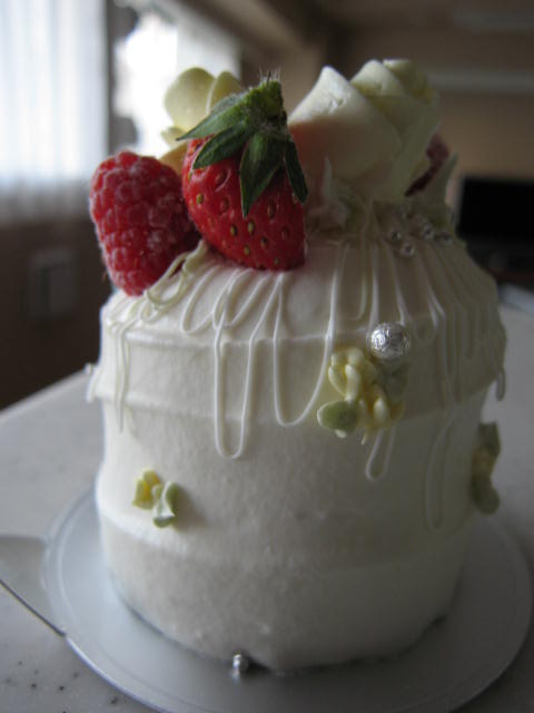 オンリーi フォトジェニックなケーキを食す ロリオリ365 By アニバーサリー 資格ゲッターが行く