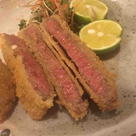 なな治 うし