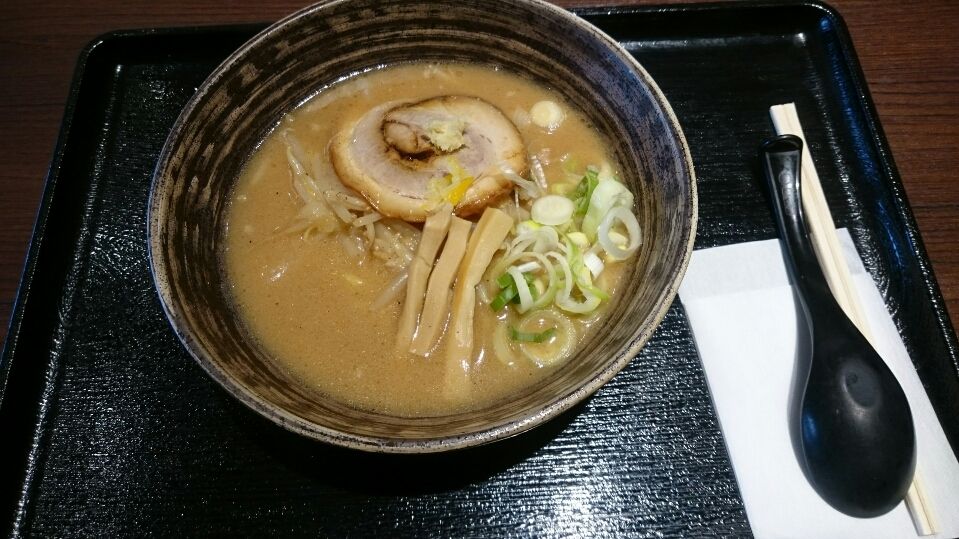 金澤味噌ラーメン 神仙 品達羽田店 羽田空港国際線ターミナル たけひこのラーメン全国食べ歩き 金澤味噌ラーメン 神仙 品達羽田店 羽田空港国際線ターミナル たけひこのラーメン全国食べ歩き