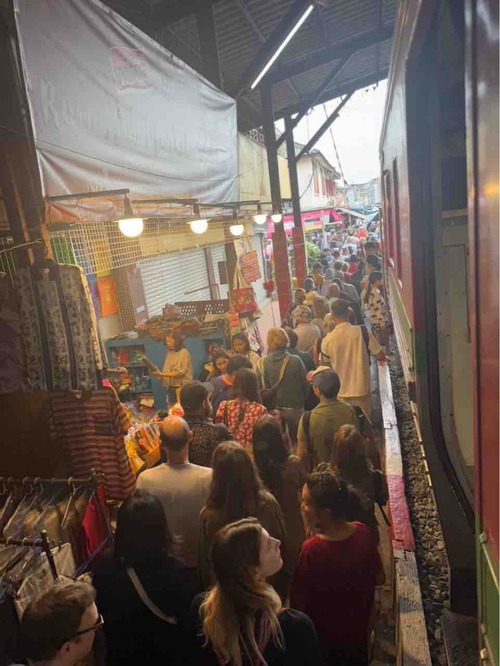  Mae Klong
