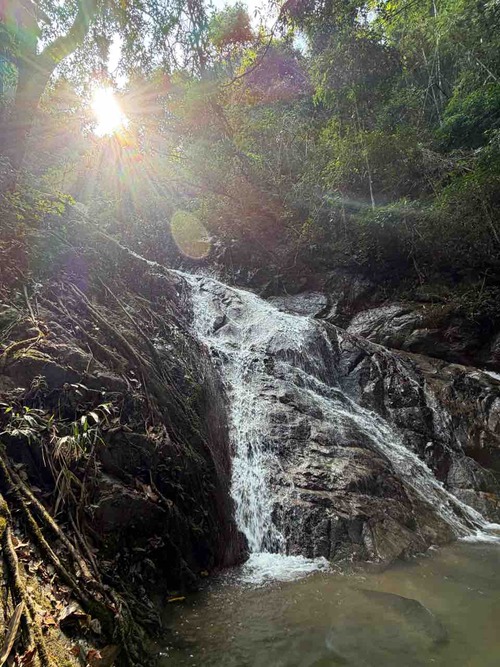 Mae Kampong Village