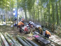 140914竹灯籠製作1