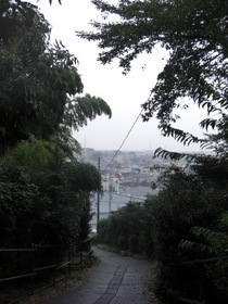 080919丘の上鉄塔は横浜市