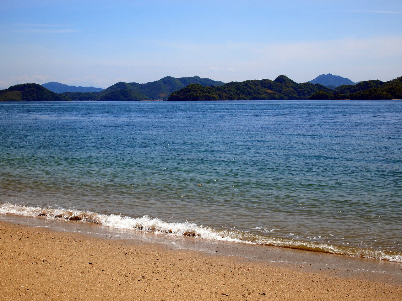 大潮の砂浜でのんびりと 安芸の小京都 竹原アルバム 大潮の砂浜でのんびりと 安芸の小京都 竹原アルバム