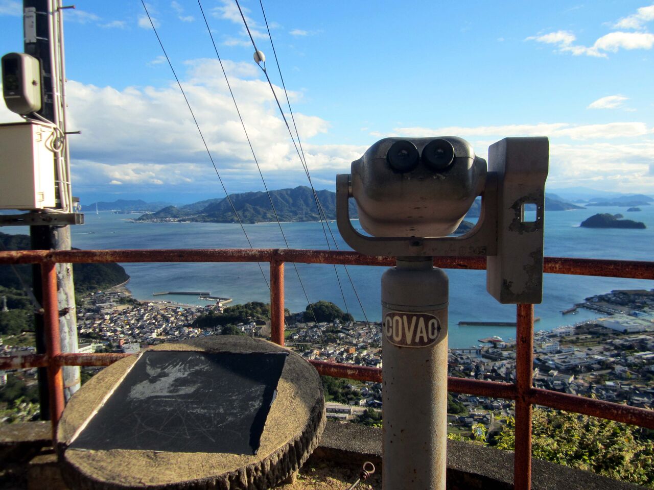 黒滝山の観光双眼望遠鏡 : 安芸の小京都 竹原アルバム