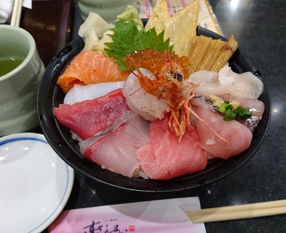 ジオランターsuvで浅雪道を走る たけのひまつぶし