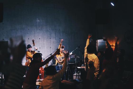 miya-20191223_m_3-kanpai