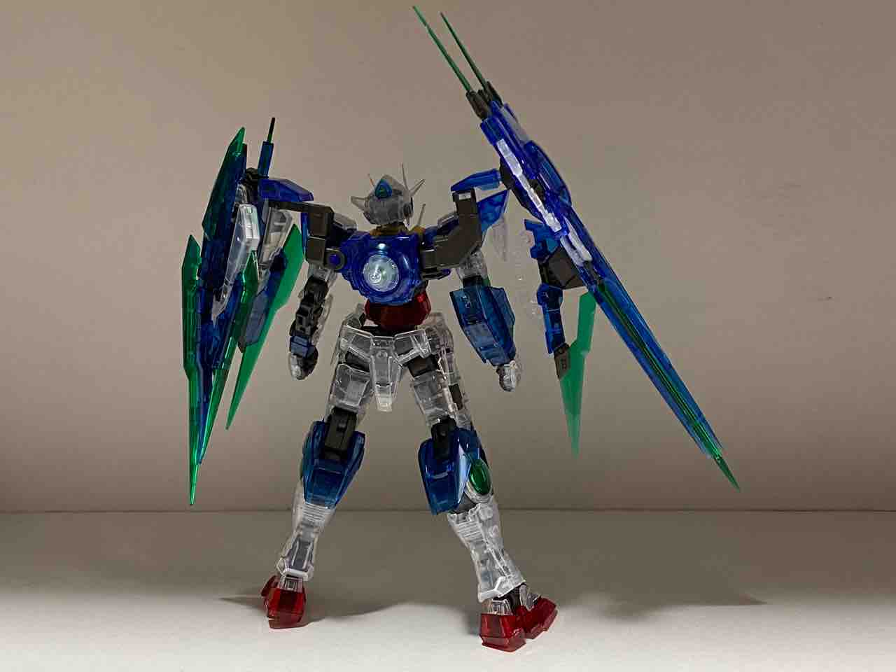 046 Rg ダブルオークアンタフルセイバー クリアカラー たけひさと癒しグマの部屋リボーンズ