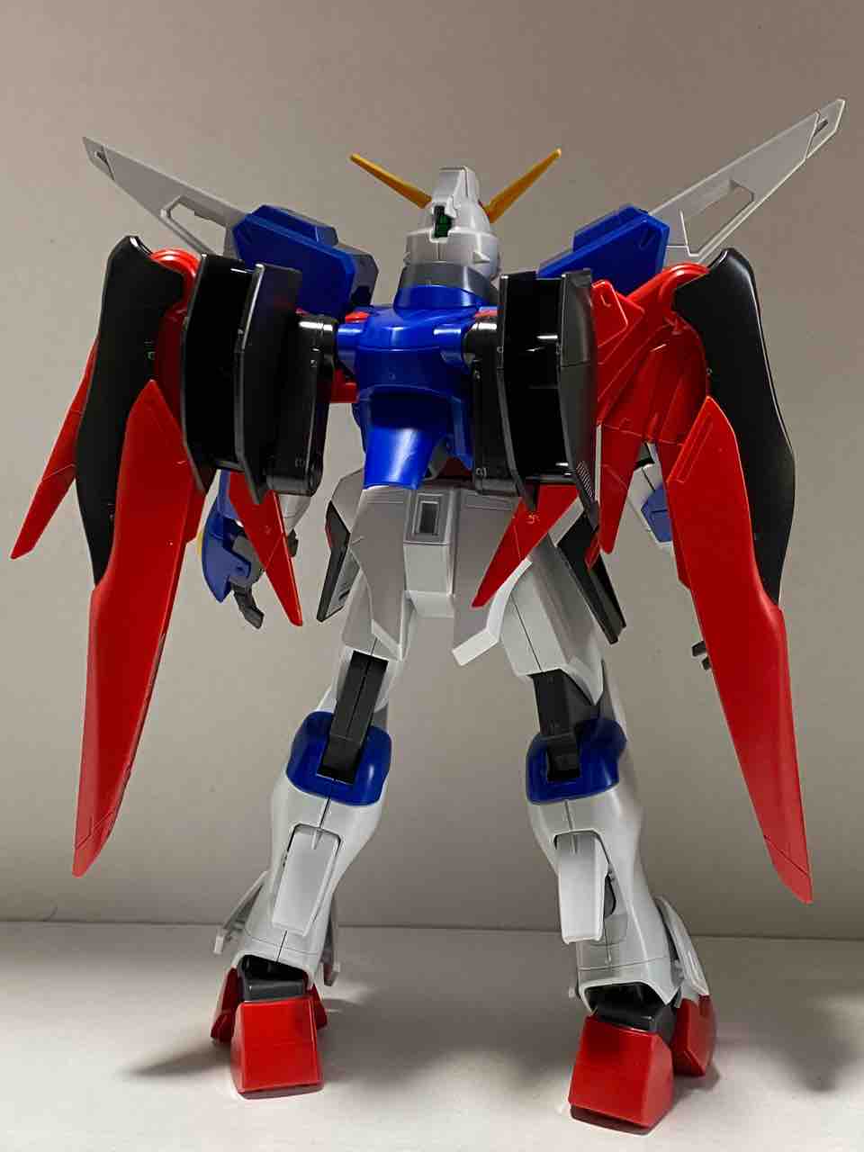 1/100 デスティニーガンダム : たけひさと癒しグマの部屋リボーンズ