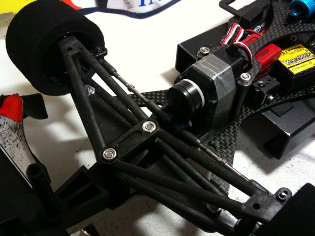 今回のF1車(TRG+3ダンパー)紹介 : RC復活！表彰台への道